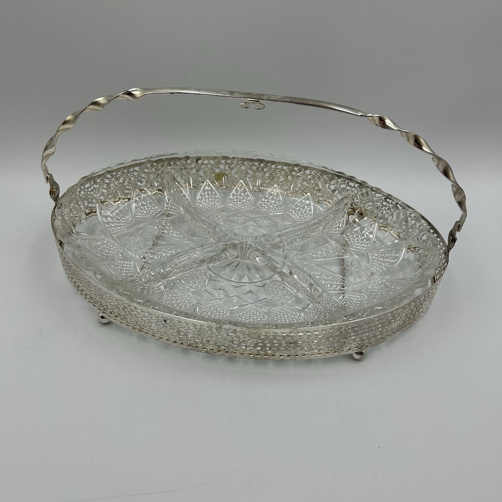 VTG Oval Hors d'oeuvre Divided Serving Dish Set Silver Plated Made in Hong Kong